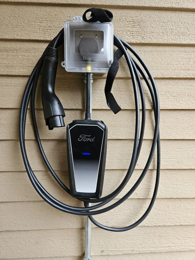 Slide of Mancilla's Electrical