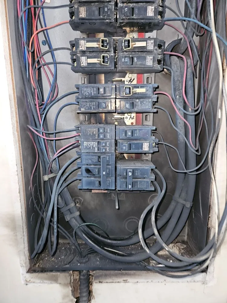 Slide of Mancilla's Electrical