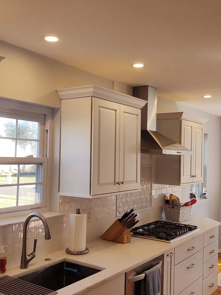 Slide of Mandia Electric