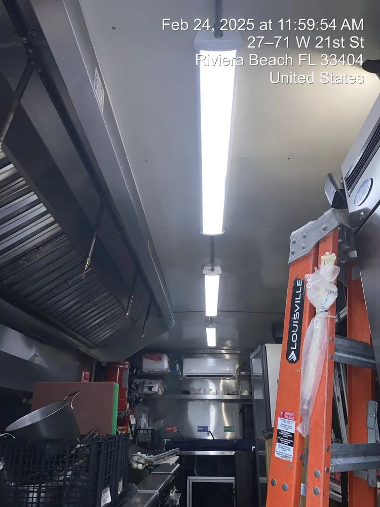 Slide of Mangandi Power Solution