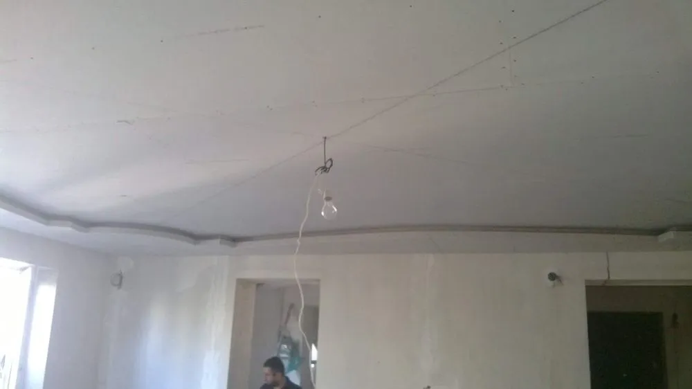 Slide of Manhattan Art Decor