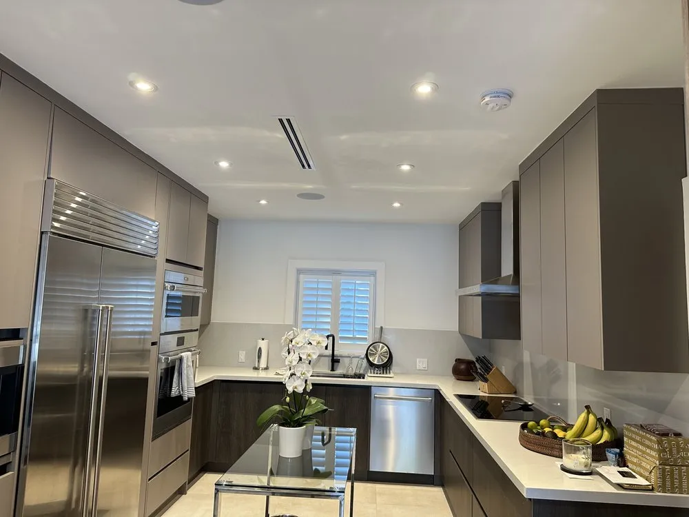 Slide of Manny Source Electric