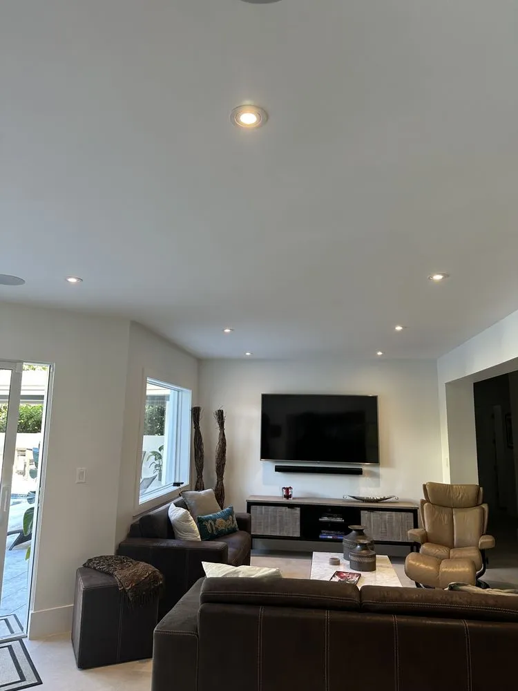 Slide of Manny Source Electric