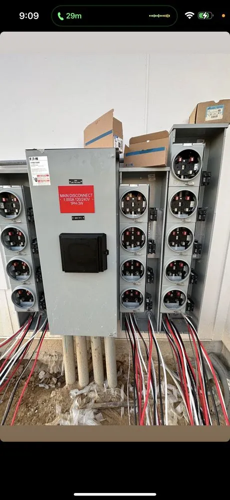 Slide of Manny The Electrician