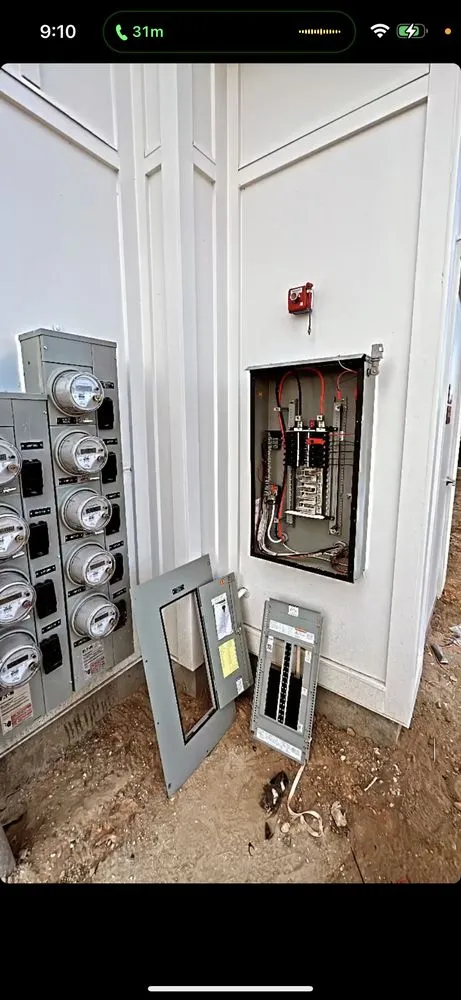 Slide of Manny The Electrician