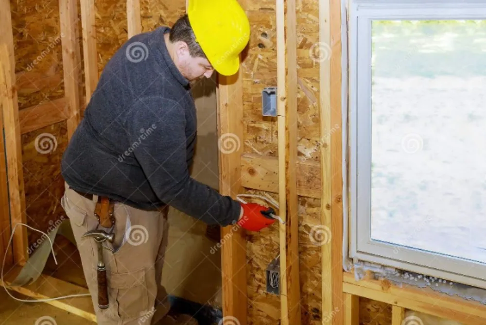 Slide of Manny's Electric