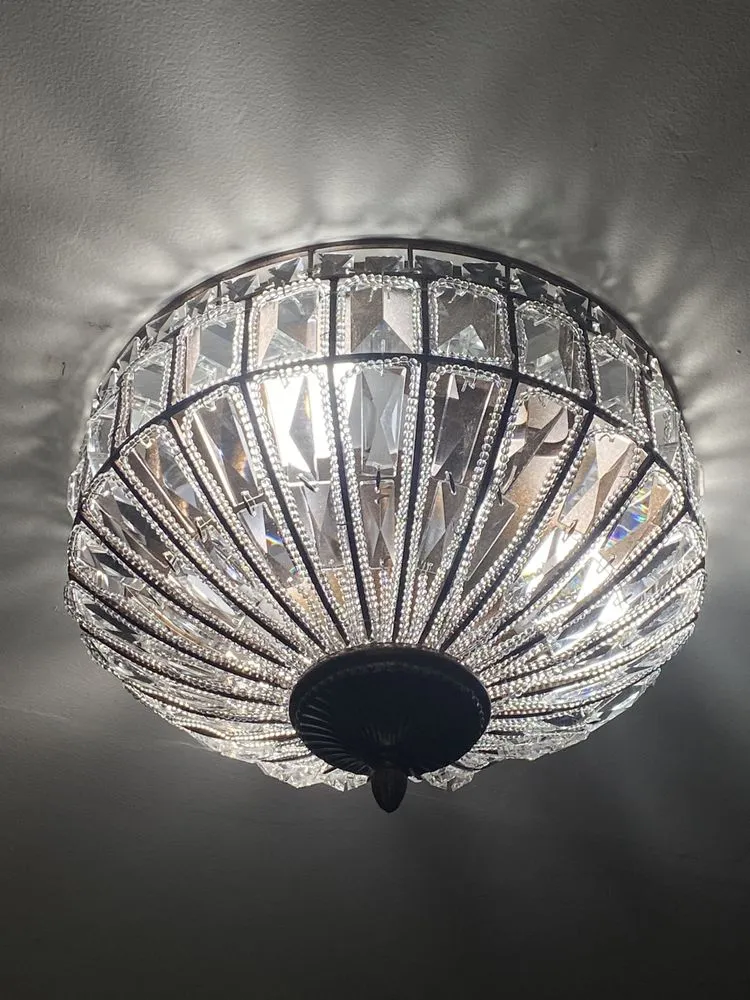 Slide of Manny's Electric