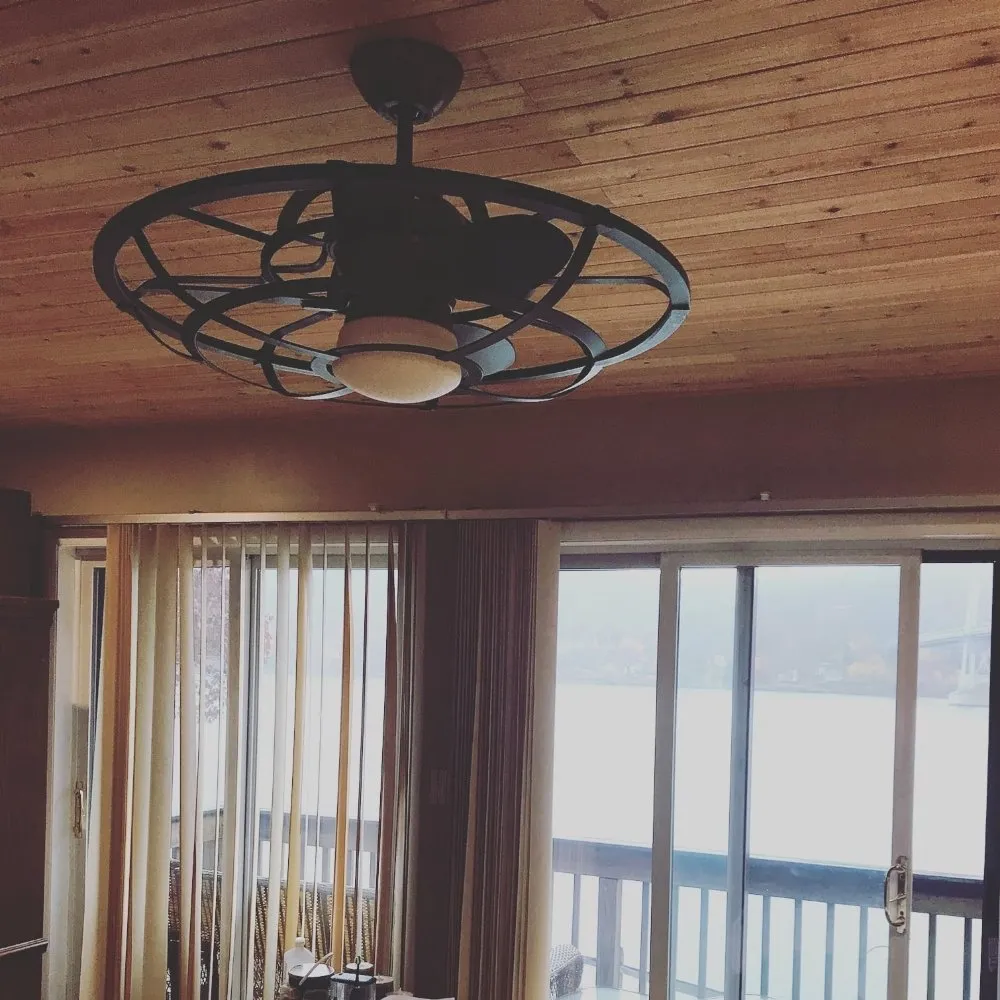 Slide of Manresa Electric