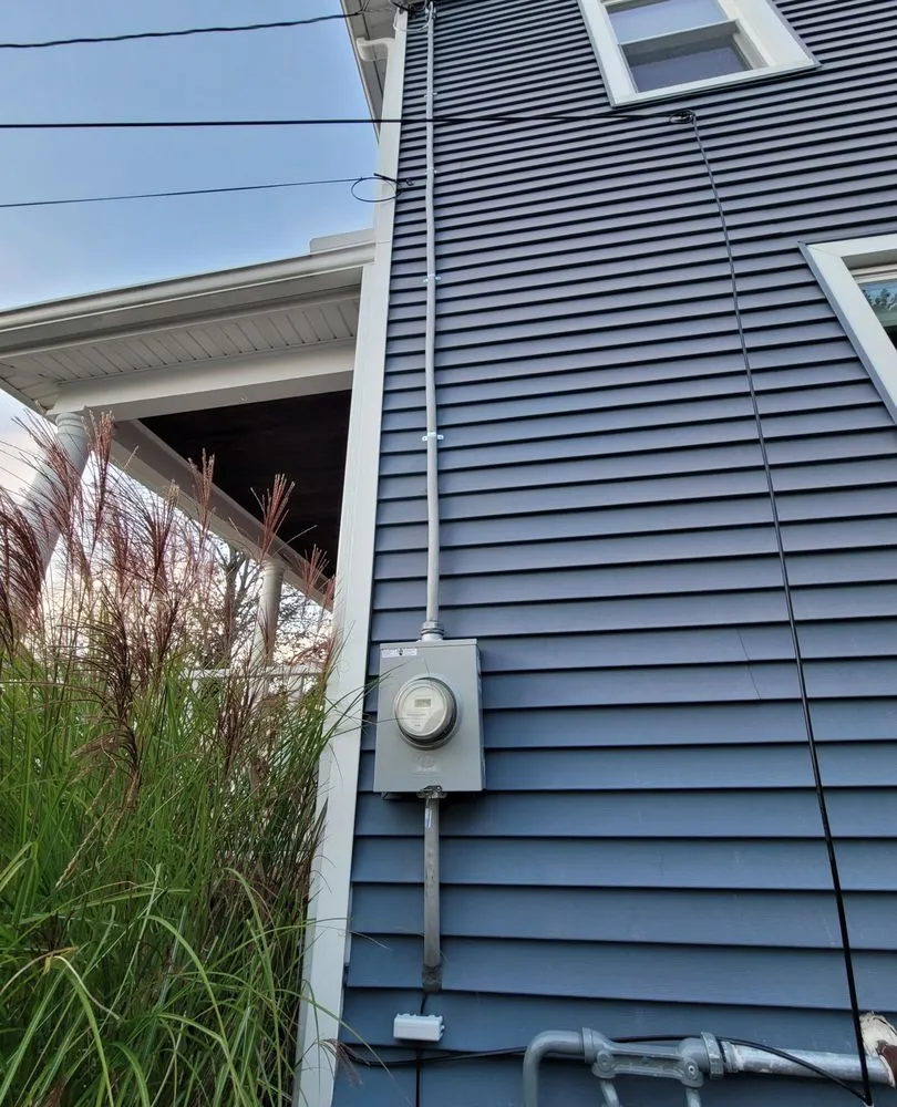 Slide of Manresa Electric