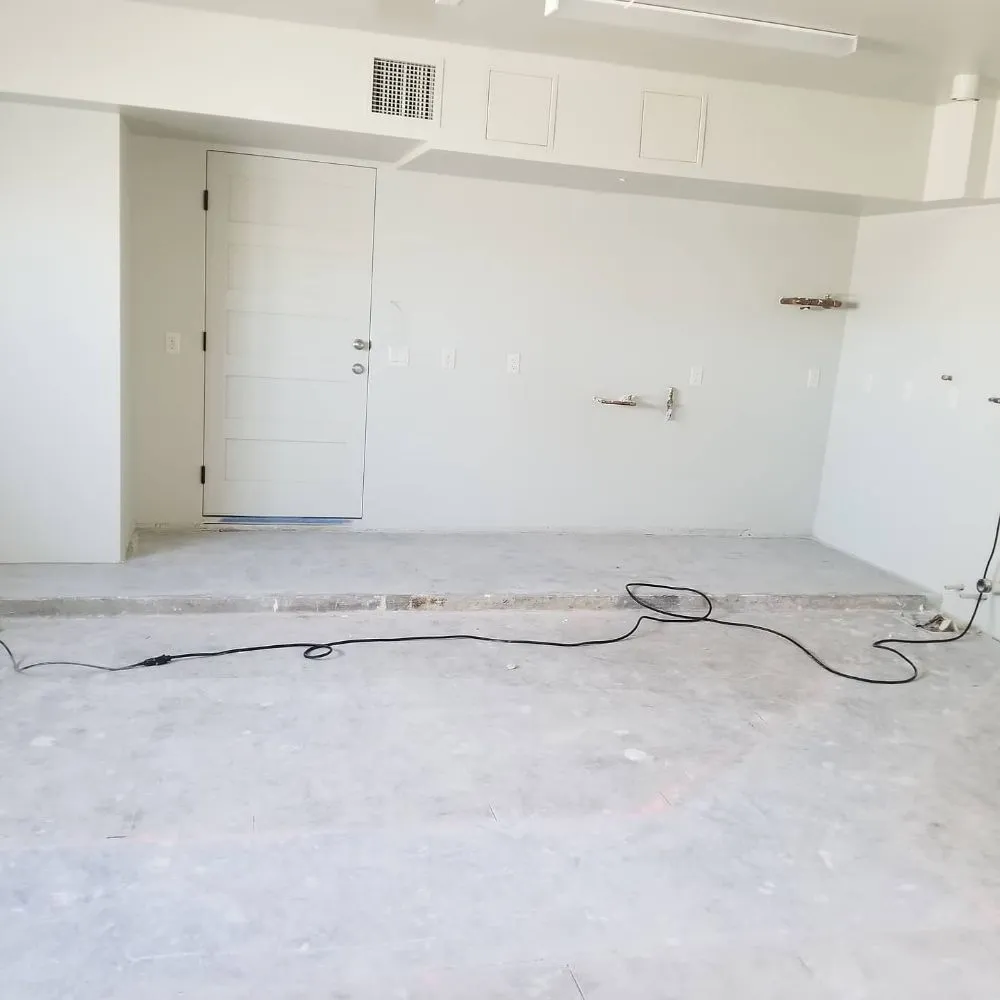 Slide of Mantgen Handyman