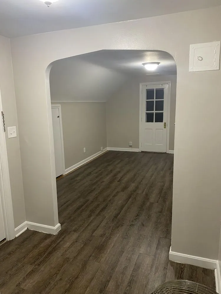 Slide of Manuel Labor