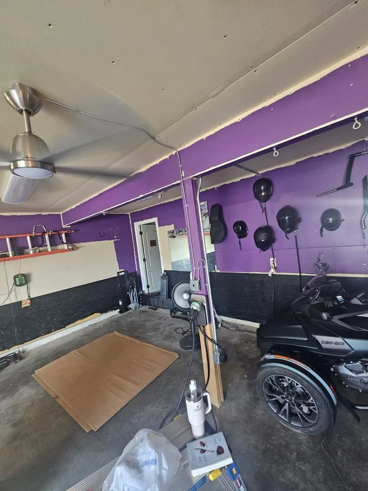 Slide of Maple Electric