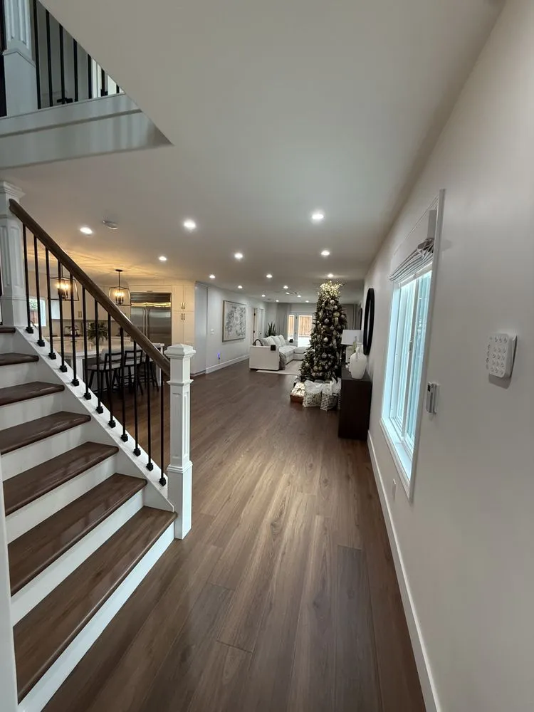 Slide of Maravilla Construction