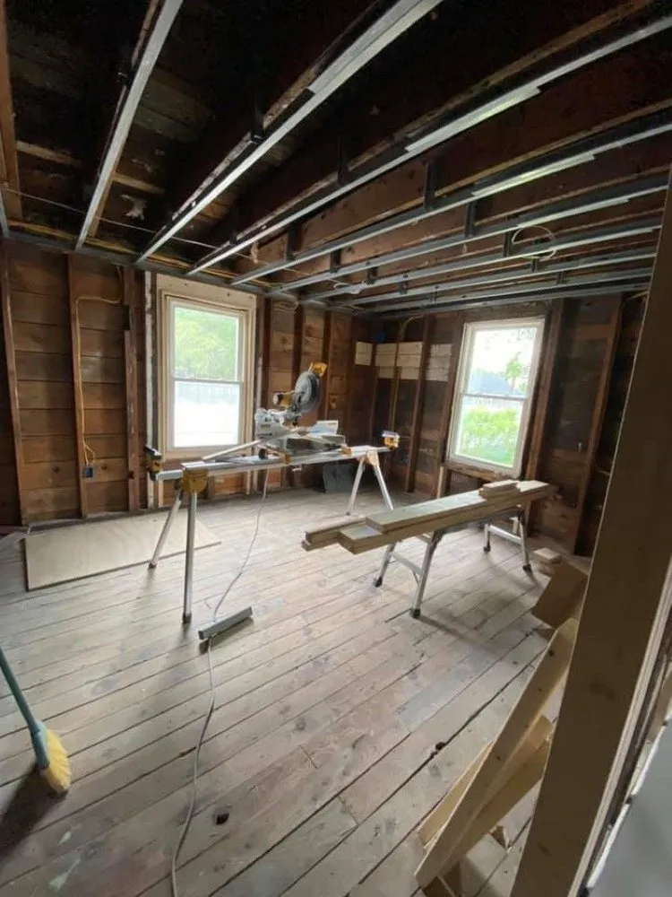 Slide of Marc Cabral Electrician