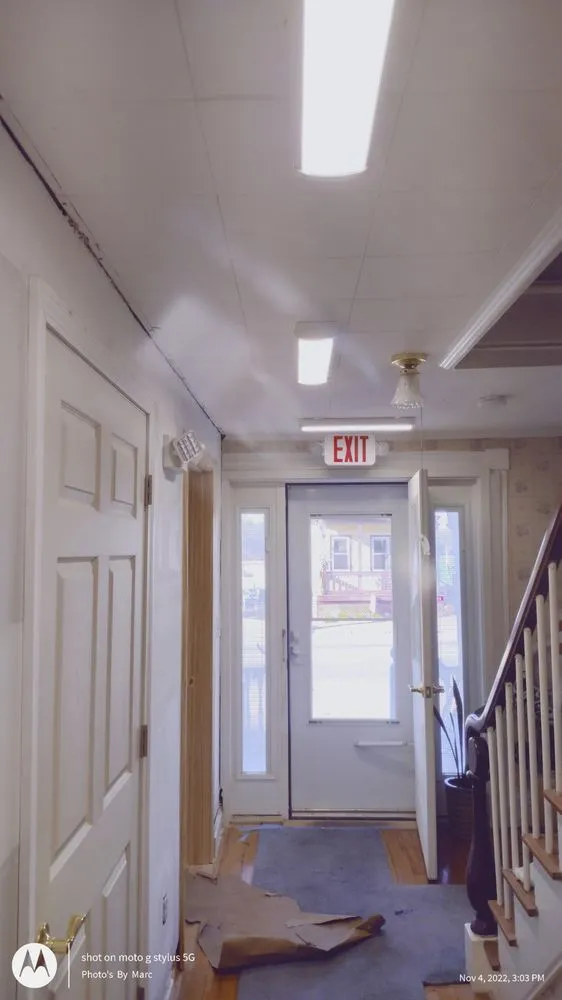 Slide of Marc Mendelowitz Electrician