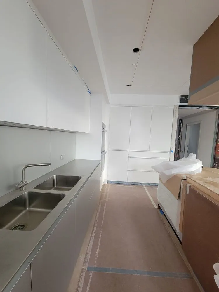 Expert electrician providing lighting installation in , 