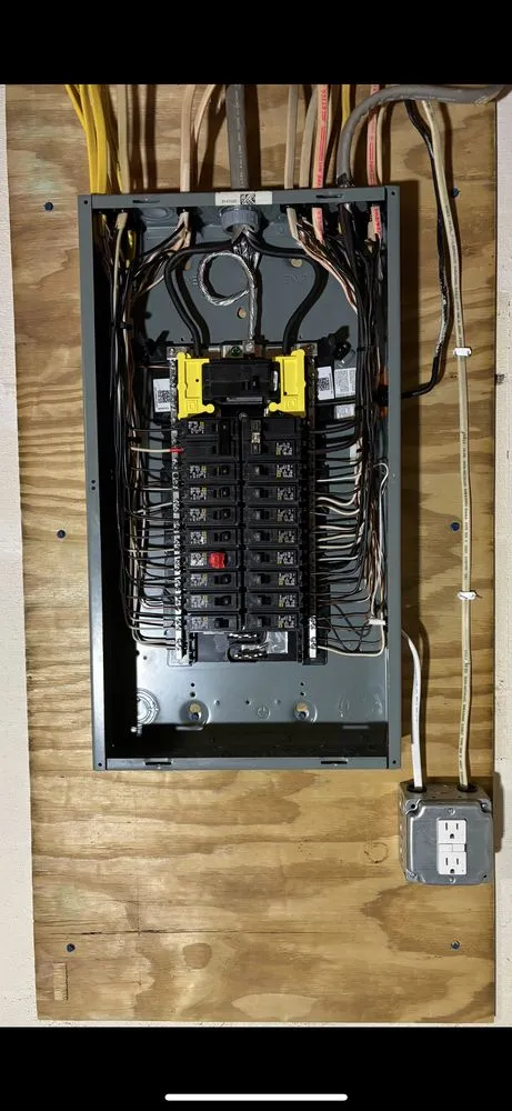 Slide of Marcello Electric