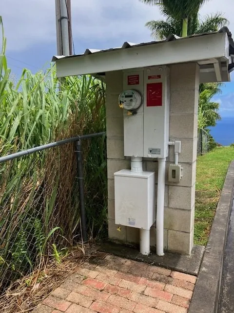 Certified circuit breaker repair experts serving Kailua-Kona, HI - Marci Knotts
