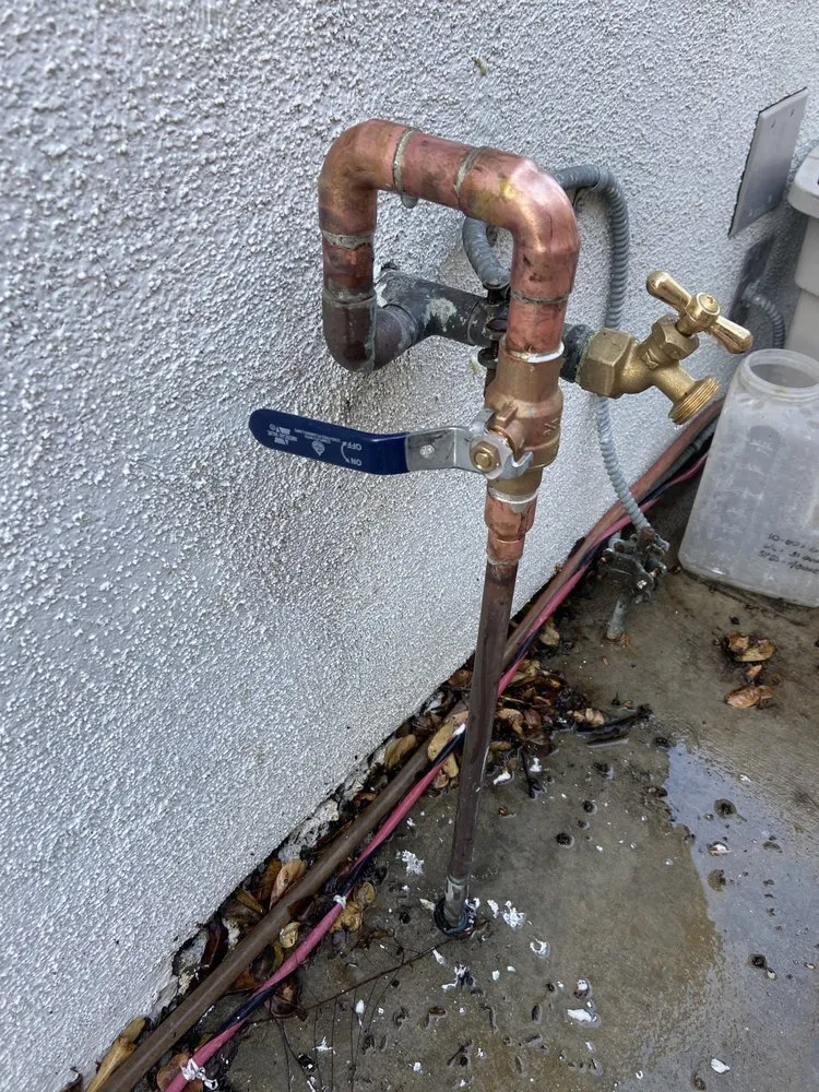 Trusted electrician providing circuit breaker repair in ,