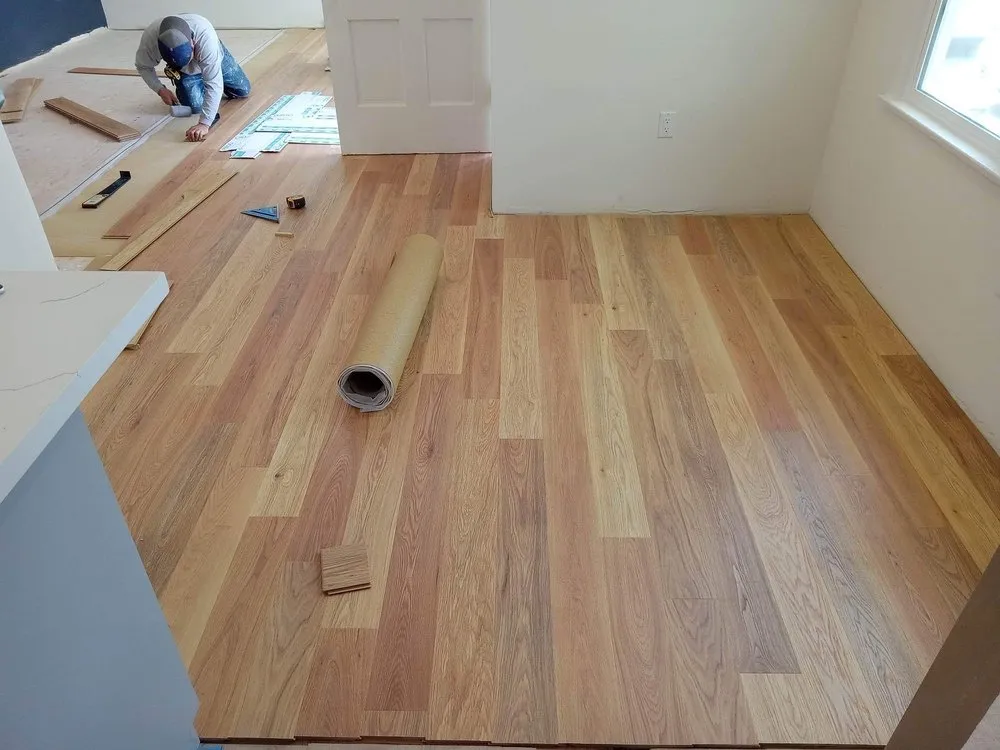 Expert electrician providing lighting installation in ,