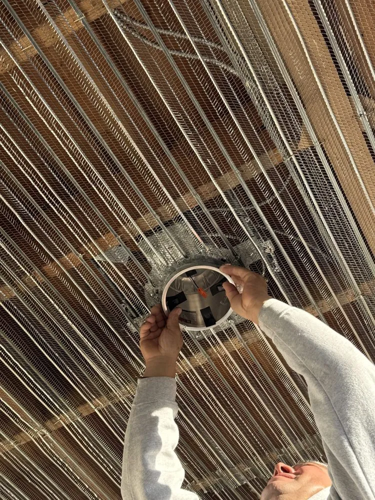 Slide of Mardal Electric