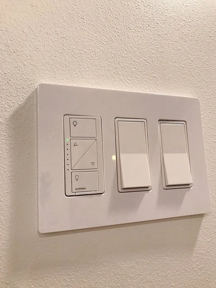 Slide of Mardigras Electric