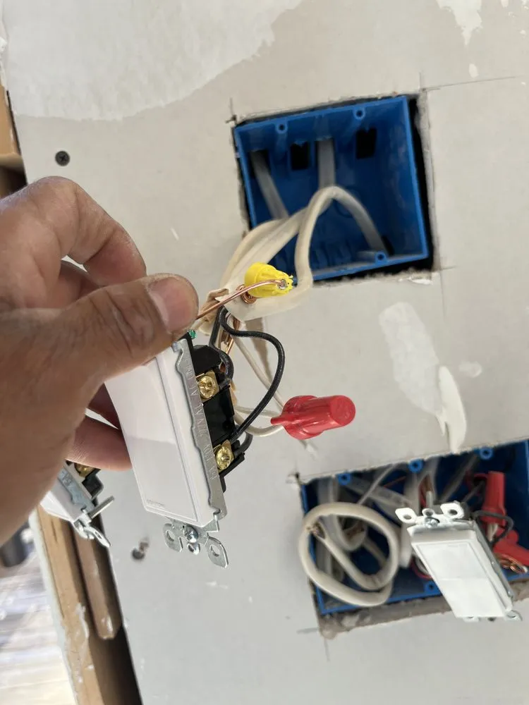 Slide of Mario & General Contractor