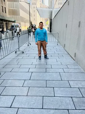 Mario & General Contractor Logo