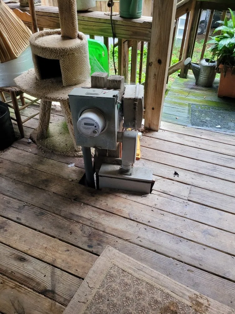 Emergency electrical service for homes in wiring installation,  by 