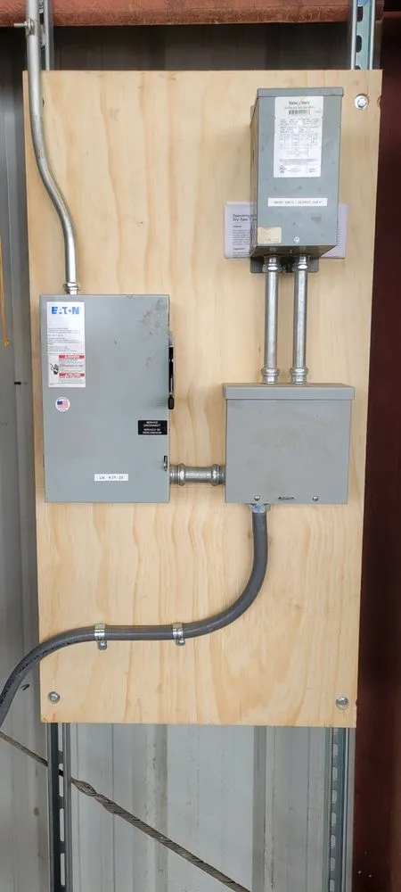 Licensed electrician providing circuit breaker repair in Rch Cucamonga, CA - Mark Perry Electrical
