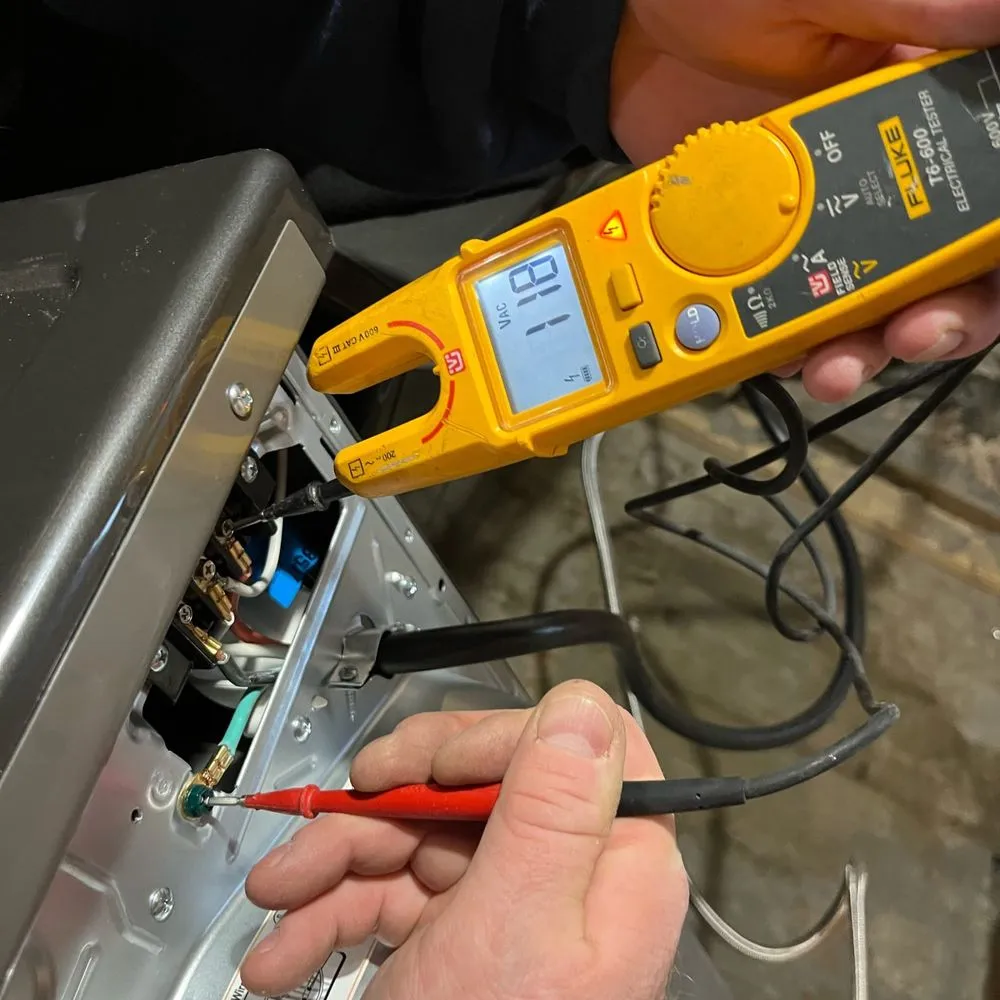 Slide of Mark Pesce Electrician