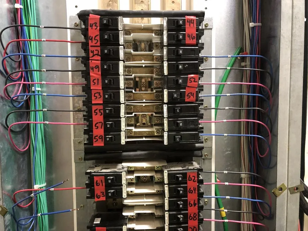 Professional electrician providing emergency electrical service in , 