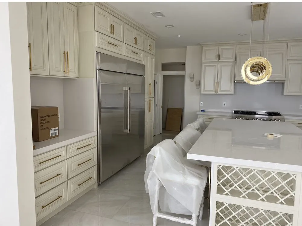 Slide of Maroon Construction