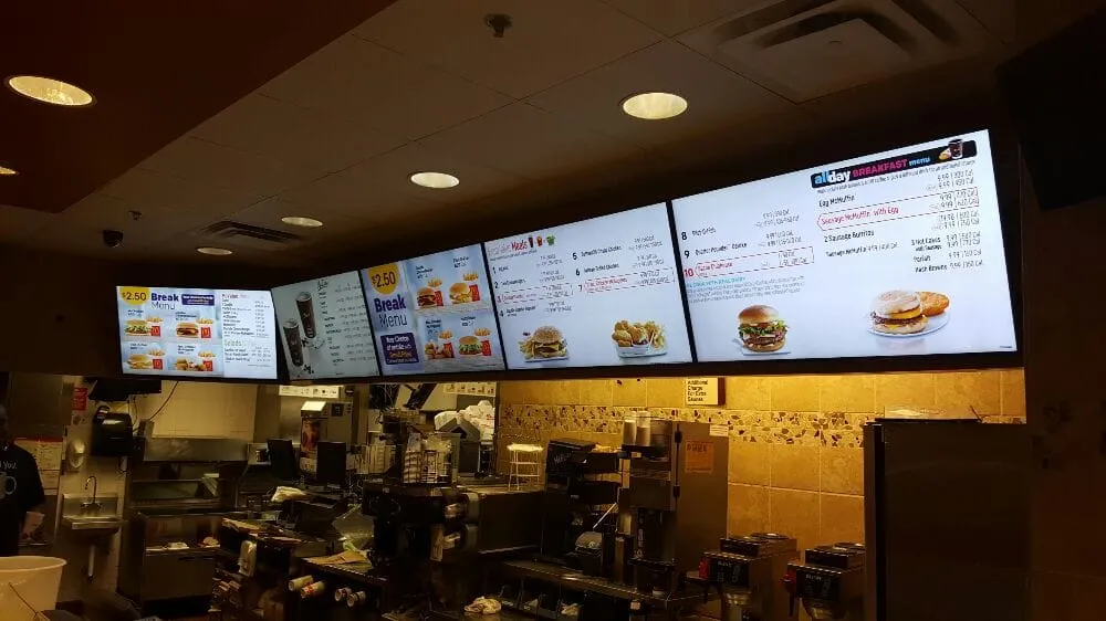 Licensed electrician providing lighting installation in ,