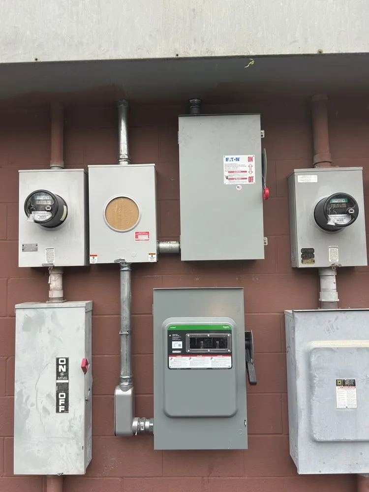 Emergency outlet and switch repair service in Sequatchie, TN - Marshall Electric