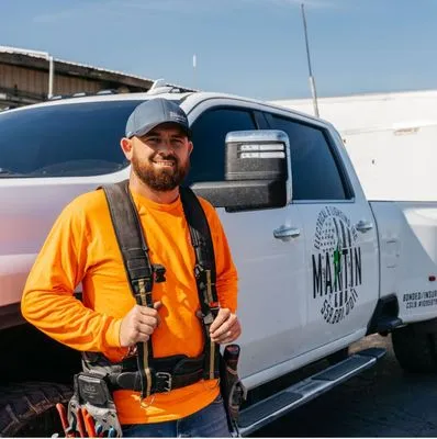 Martin Electrical & Lighting Logo