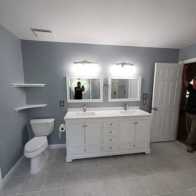 Martinez Construction Logo