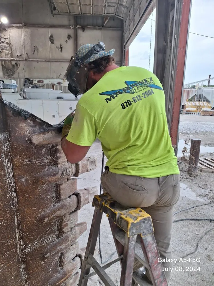 Slide of Martinez Electric