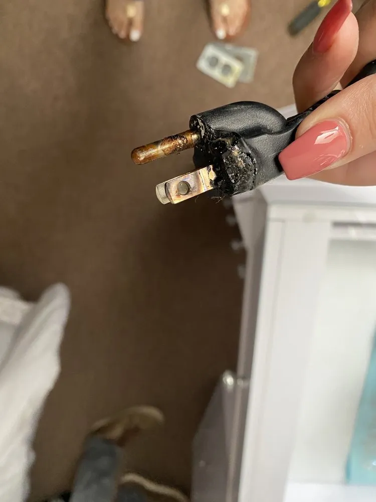 Slide of Martinez Electric