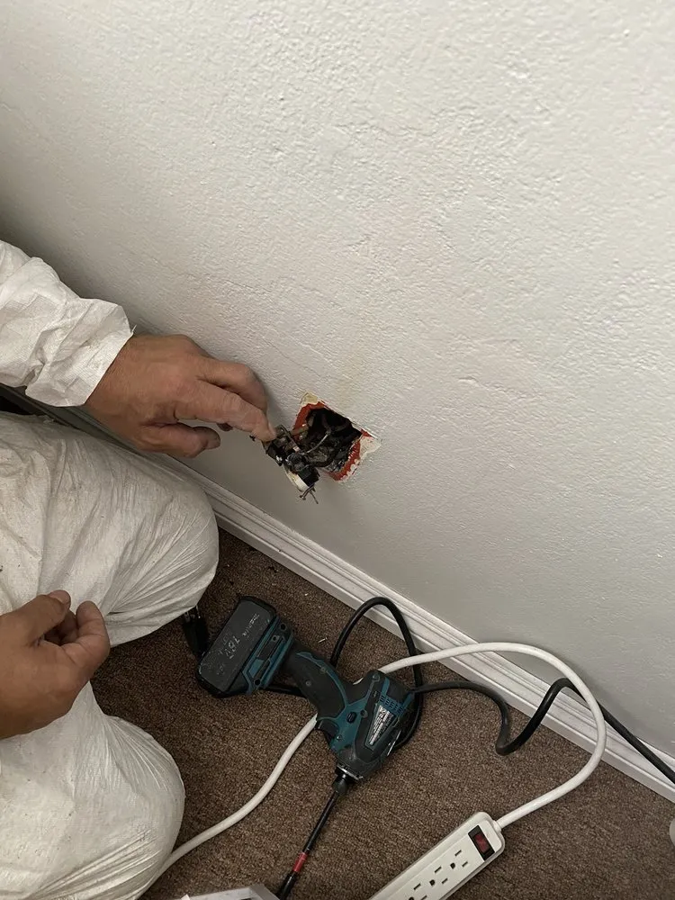 Slide of Martinez Electric