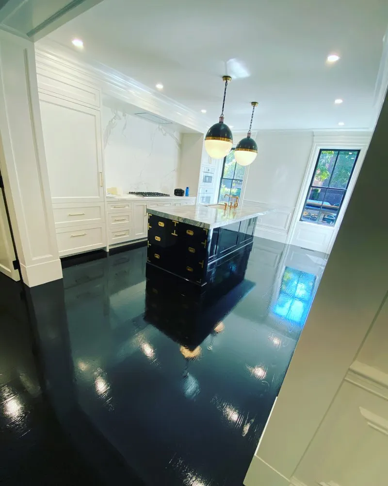 Slide of Martinez Electric Services