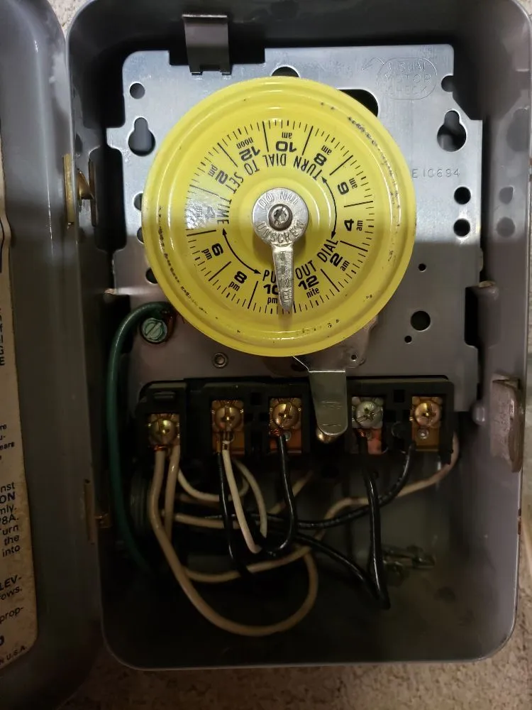 Slide of Martinez Electrician