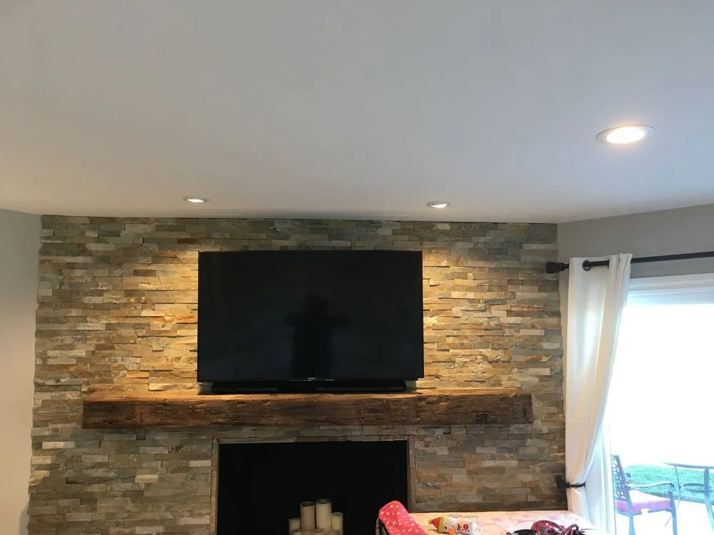 Slide of Martin's Electrical & Lighting Company