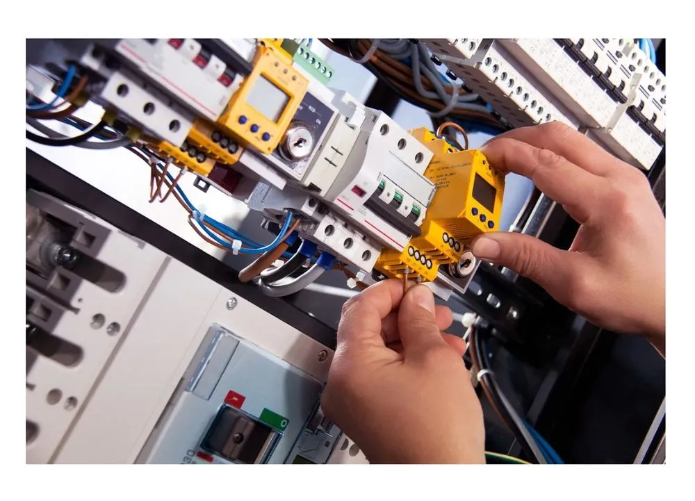 Slide of Marvin and Son Electrical