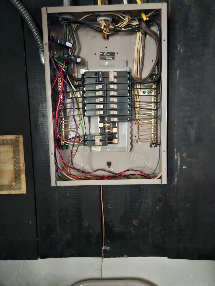 Slide of Marvin Combs Handyman Services