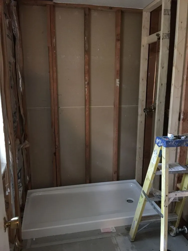 Certified electrician providing wiring installation in , 