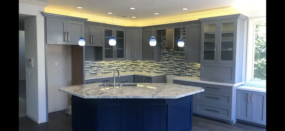 Slide of Mascari Electric