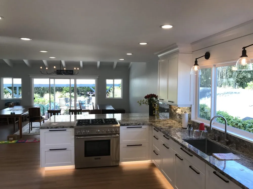 Slide of Mascari Electric