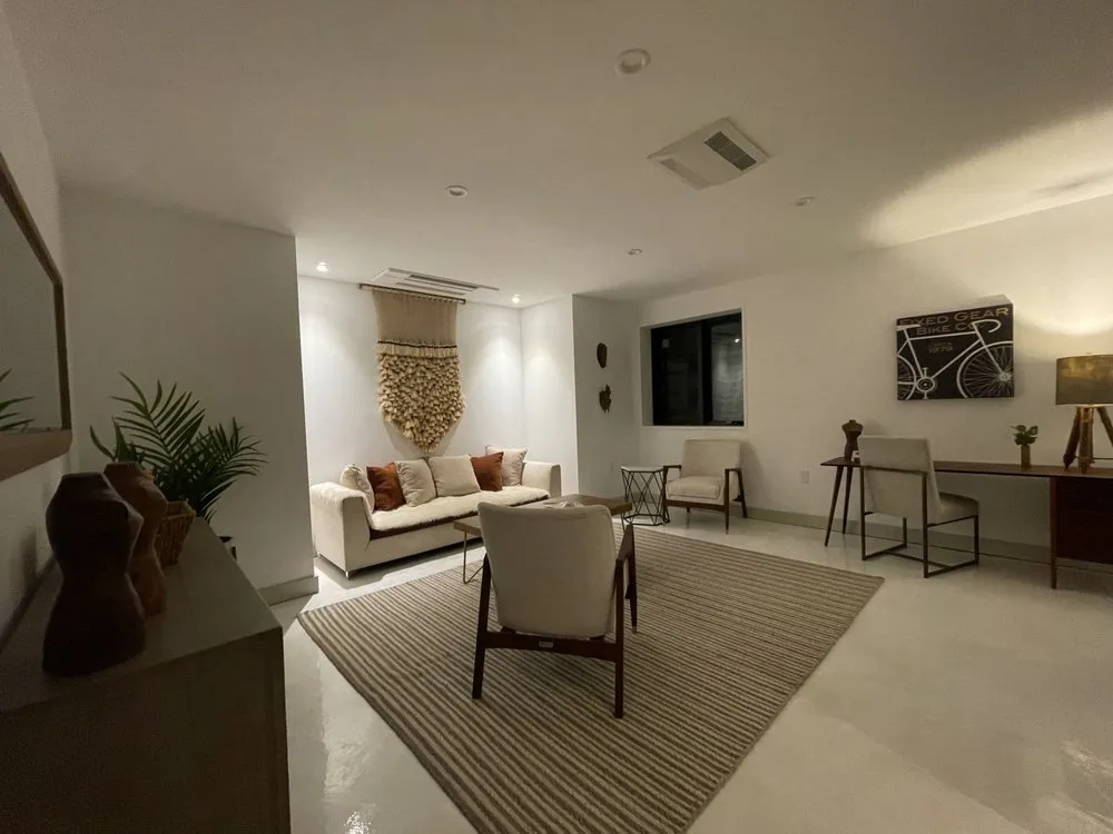 Slide of Masis Cinar Electrician