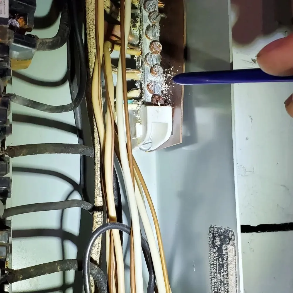 Slide of Maslak Service's